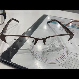 Meet your Posher, Veronica